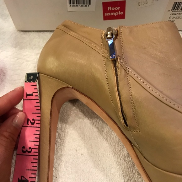 High heels booties - Picture 13 of 13